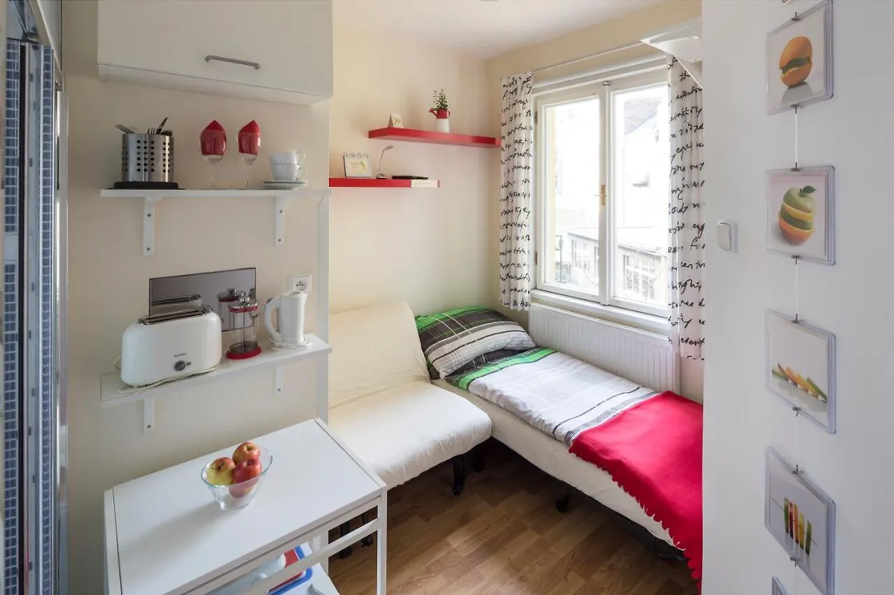 Sleep & Go Single Room Prague