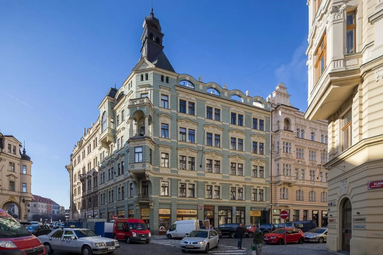 Homestay Sleep & Go Single Room Prague